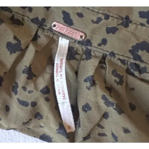 Free People Wishing Well Green Black Cheetah Crop Blouse Women Small - Picture 6 of 8